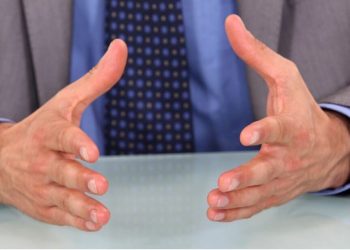 Leadership Effectiveness: Silent Communication Speaks Louder Than Words